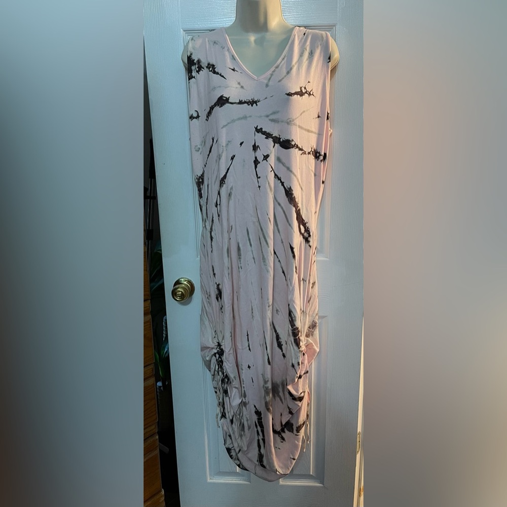 The Pyramid Collection Pink Tie Dye Dress 1X